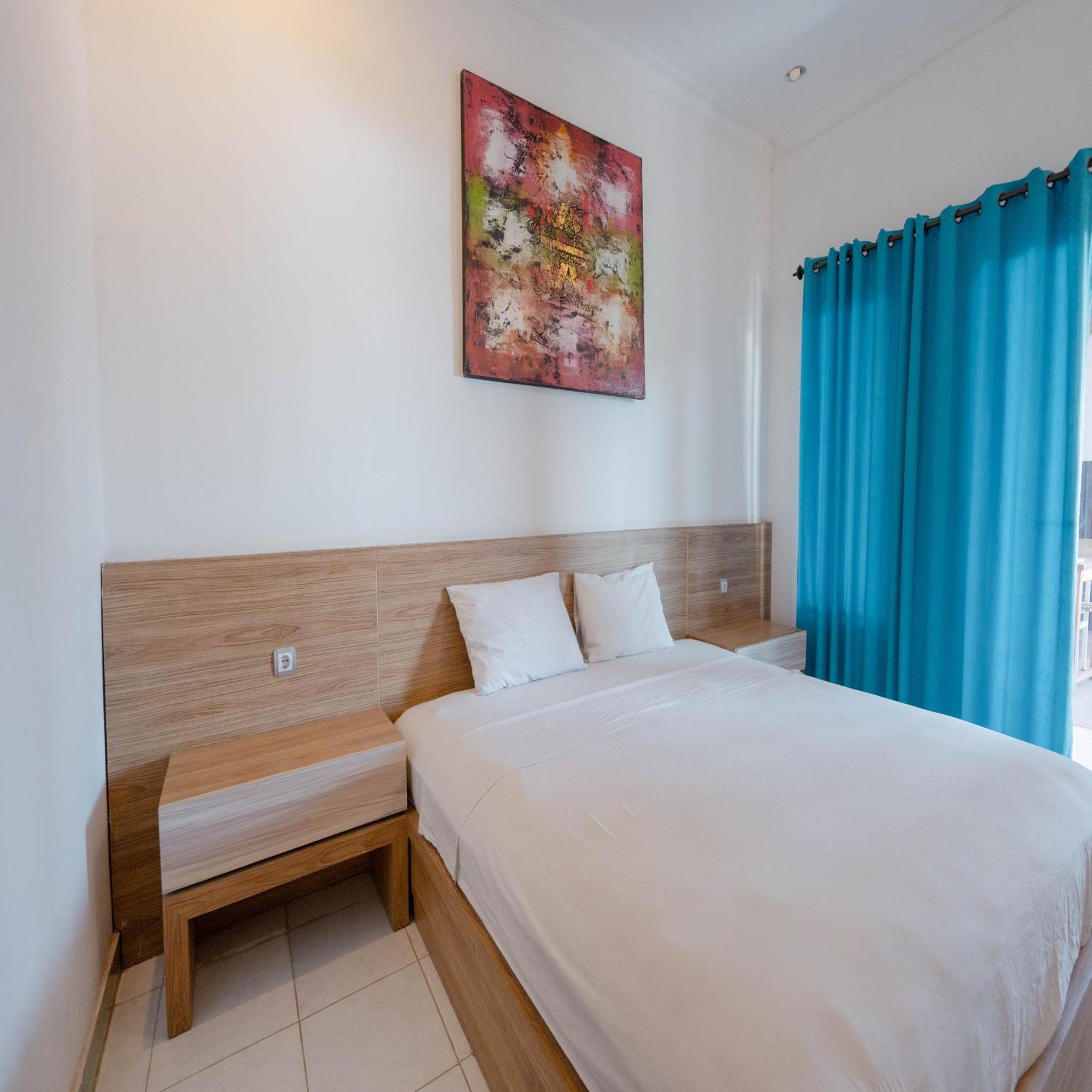 Gili White Bamboo Resort Гили Траванган Экстерьер фото